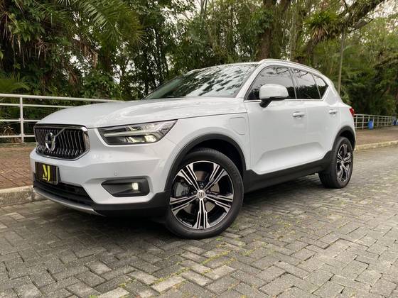 VOLVO XC40 1.5 T5 RECHARGE INSCRIPTION GEARTRONIC VOLVO XC40 1.5 T5 RECHARGE INSCRIPTION GEARTRONIC